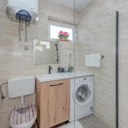 Appartement Nika *